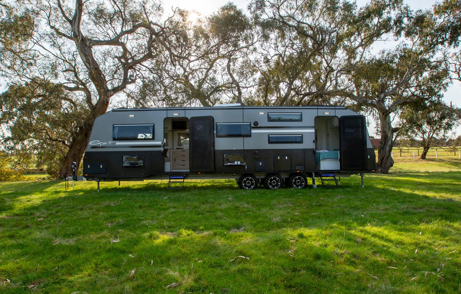 Inside world's most advanced caravan - as tiny home is kitted out with  full-size shower & 270-degree view of scenery