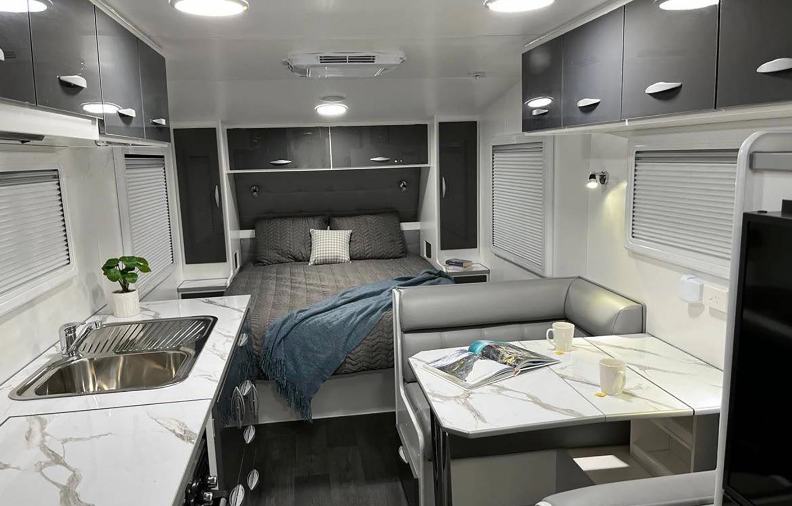 supreme executive caravan for sale