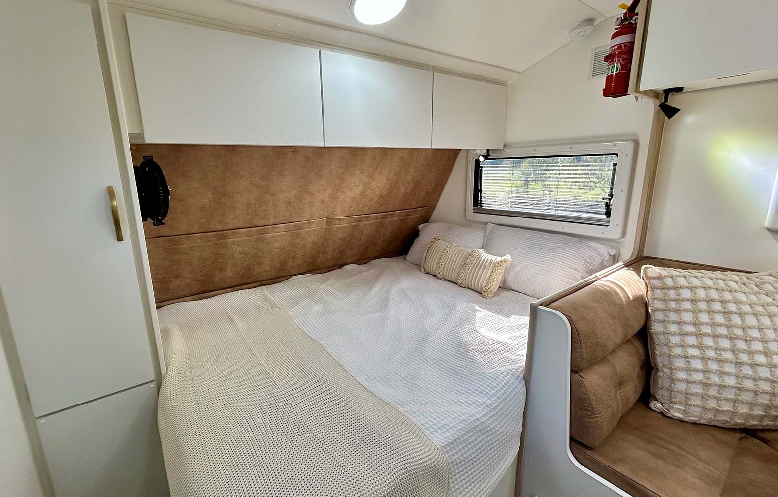 eclipse weekender caravans